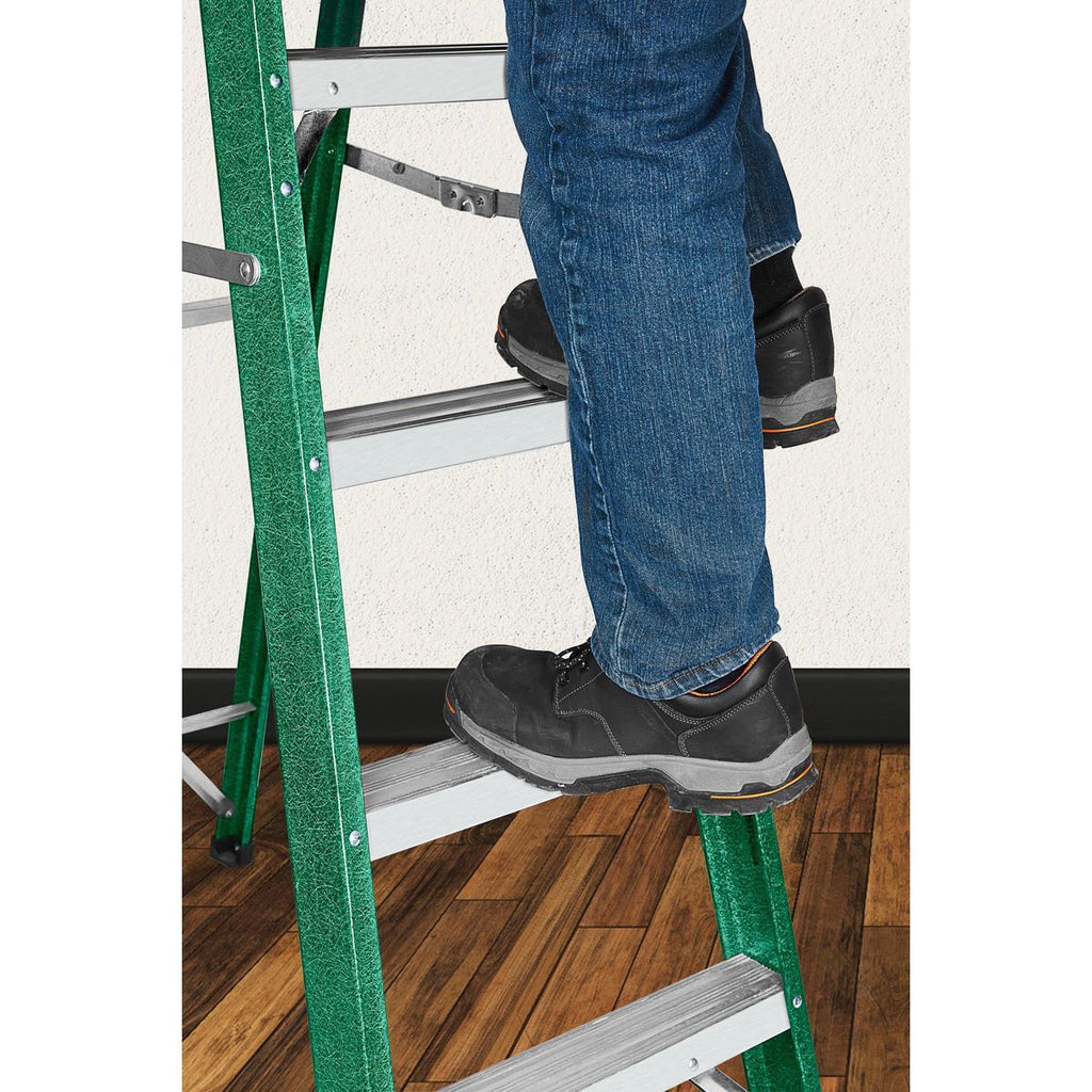 6 ft. Fiberglass Stepladder Y3803