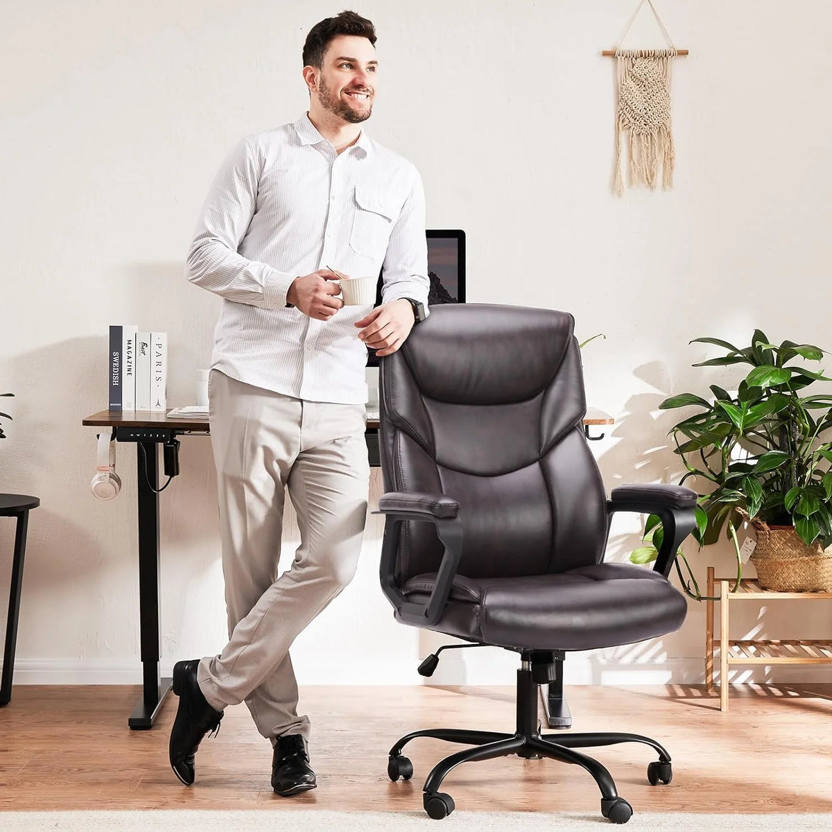 Black Office Desk Chair J374504