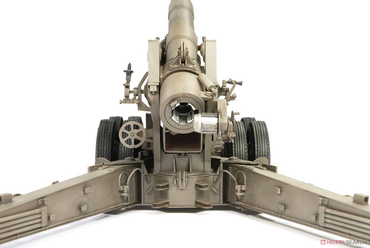WWII 8 inch Howitzer M1 1/35 Scale Plastic Model Kit W59484