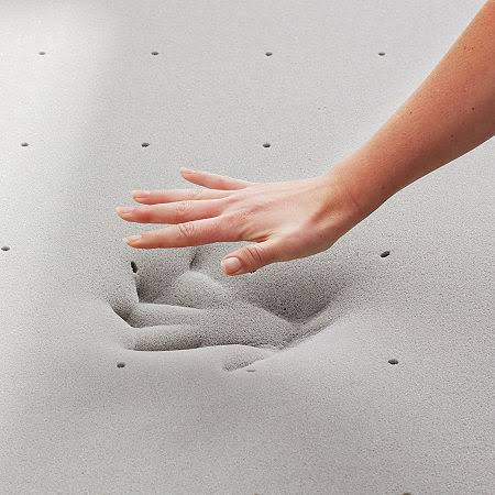 California King Bamboo Charcoal Memory Foam Topper L915