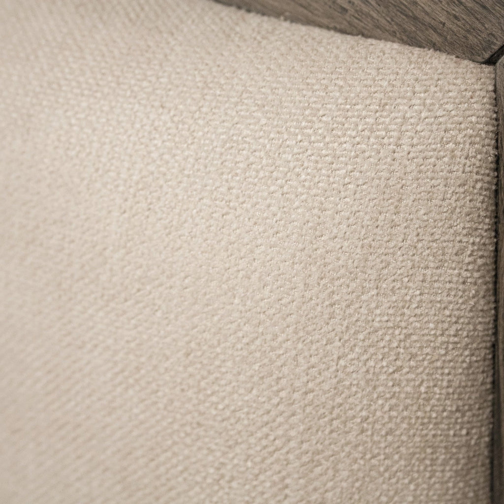 Upholstered Storage Bed L354698