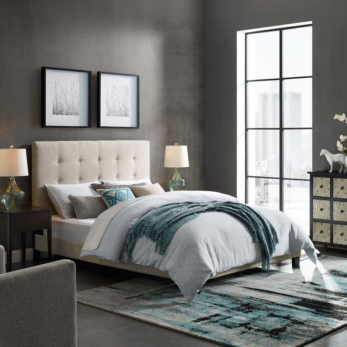 Beige Tufted Upholstered Fabric Platform Bed Q110689