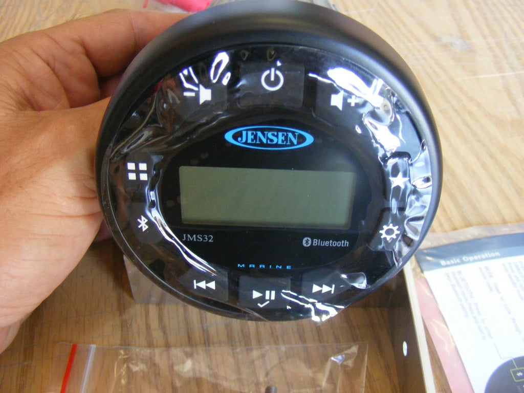 Waterproof Bluetooth Stereo E835