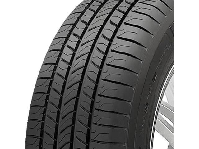 215/55R17 Tire U84934