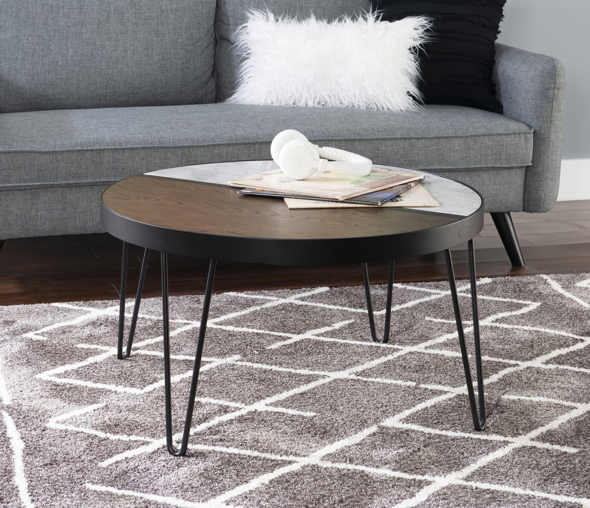 Round Mid-Century Coffee Table with Hairpin Legs, Walnut H531