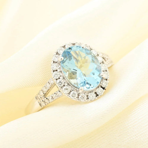 18K White Gold Halo Ring with Blue Aquamarine and White Diamond I686