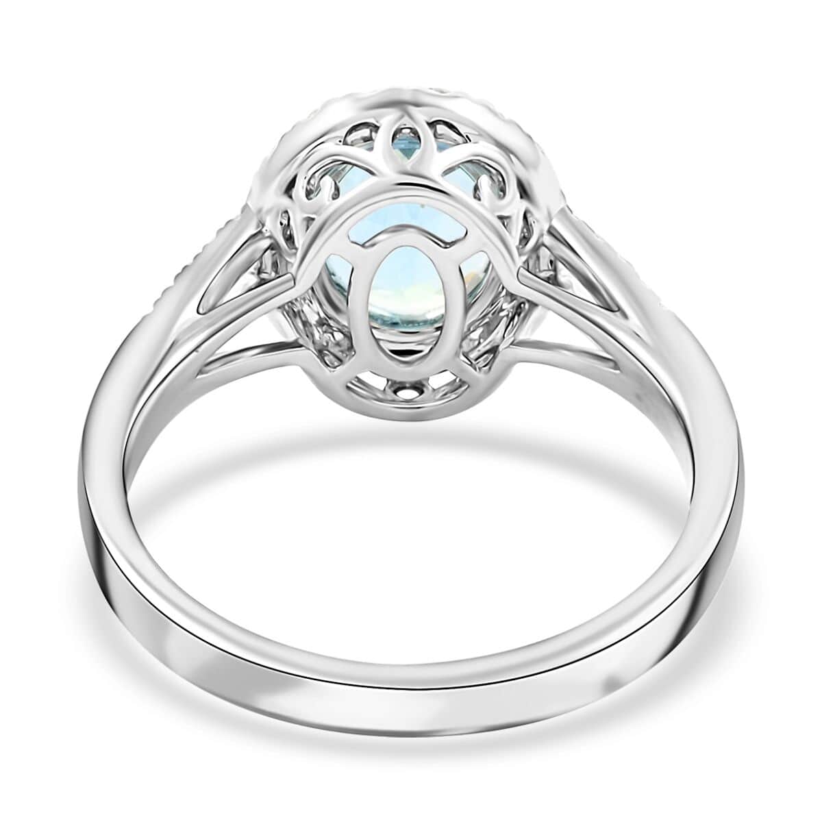 18K White Gold Halo Ring with Blue Aquamarine and White Diamond I686