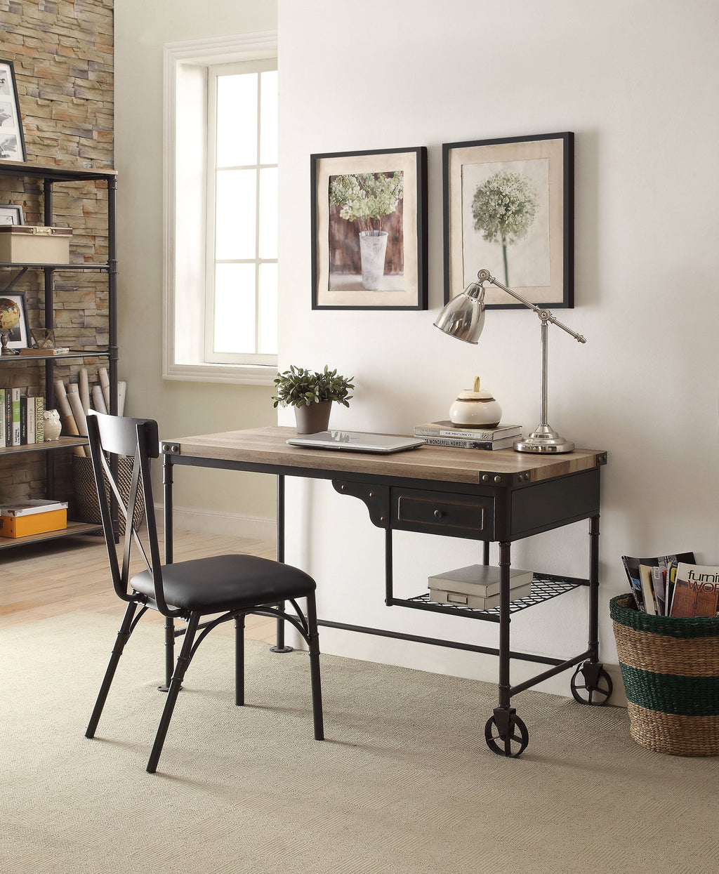Antique Oak Desk U90768