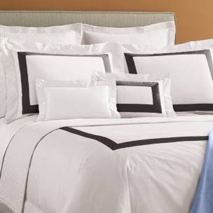 White/Charcoal Twin Duvet Cover J68185